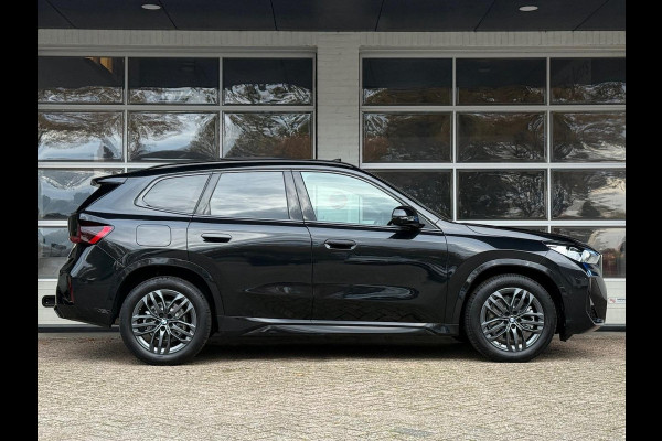 BMW X1 xDrive23i M SPORT | PANORAMADAK | TREKHAAK | HARMAN KARDON | DRIVING PROFF. | MEMORY SEATS |