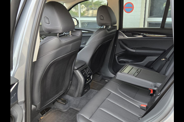BMW X3 xDrive30e LCI | SPORTSTOELEN | LEDER | TREKHAAK | LIVE COCKPIT PLUS |