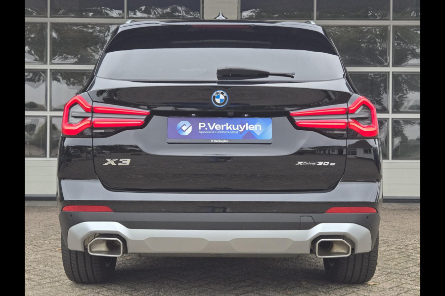 BMW X3 xDrive30e LCI | SPORTSTOELEN | LEDER | PANORAMADAK | CAMERA | TREKHAAK |