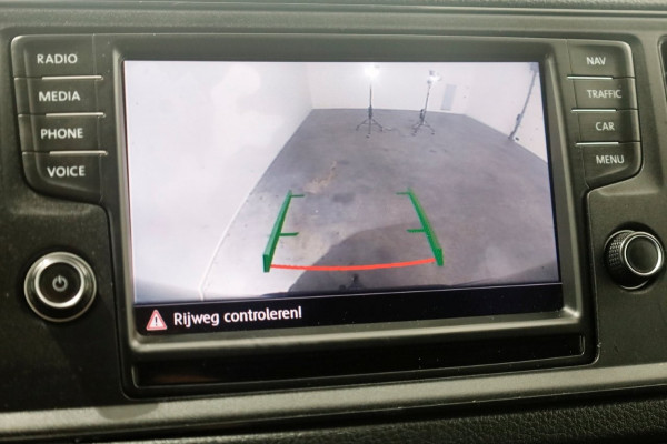 Volkswagen Crafter 35 2.0 TDI 177pk RWD L3H2 (L2H1) Airco/Navi/Trekhaak 3500kg 08-2020