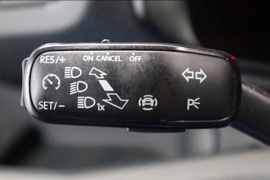 Volkswagen Crafter 35 2.0 TDI 177pk RWD L3H2 (L2H1) Airco/Navi/Trekhaak 3500kg 08-2020