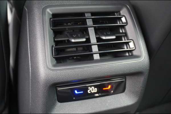 Volkswagen Tayron 272PK PHEV R-Line WINTERPACK | ADPATIEF | 20' | PANO | NIEUW!