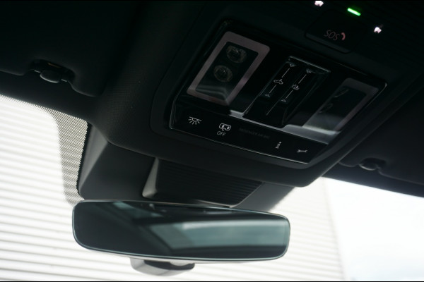 Volkswagen Tayron 272PK PHEV R-Line WINTERPACK | ADPATIEF | 20' | PANO | NIEUW!