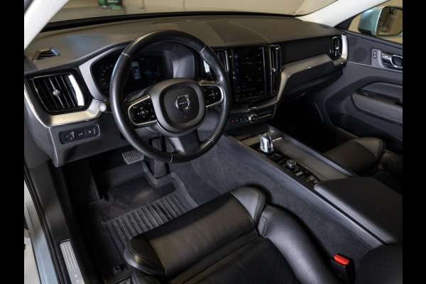 Volvo XC60 2.0 T8 Twin Engine AWD Inscription / 407pk / ERAD vervangen / Trekhaak / Panorama dak / Stoelverwarming /