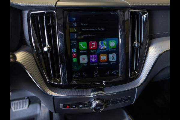 Volvo XC60 2.0 T8 Twin Engine AWD Inscription / 407pk / ERAD vervangen / Trekhaak / Panorama dak / Stoelverwarming /