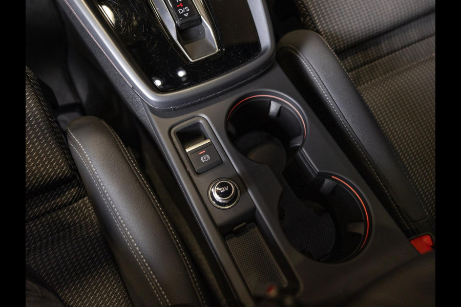 Audi A3 Sportback 35 TFSI S edition / 150pk / Panorama dak / Sonos / Achteruitrij camera /