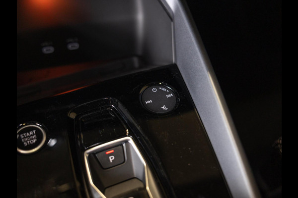 Audi A3 Sportback 35 TFSI S edition / 150pk / Panorama dak / Sonos / Achteruitrij camera /