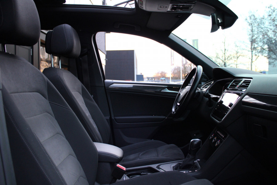 Volkswagen Tiguan Allspace 1.5 TSI Highline Business R | BTW | PANO | HUD | CAMERA | ACC | STOELVERWARMING |