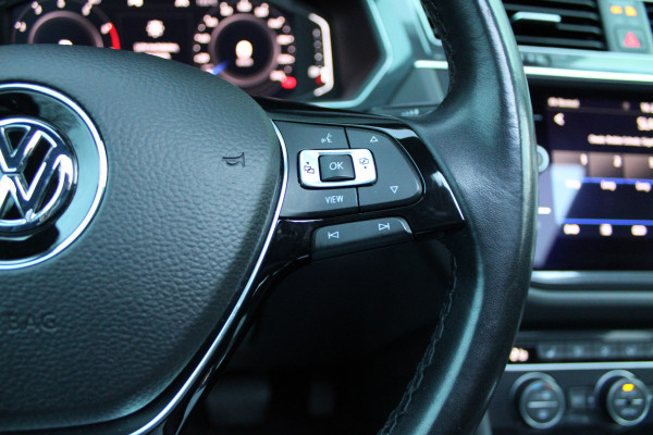 Volkswagen Tiguan Allspace 1.5 TSI Highline Business R | BTW | PANO | HUD | CAMERA | ACC | STOELVERWARMING |