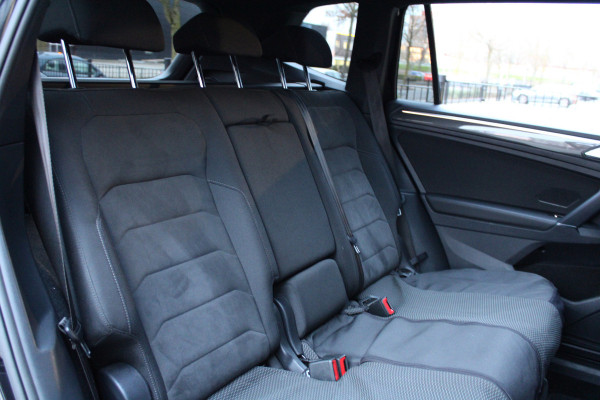 Volkswagen Tiguan Allspace 1.5 TSI Highline Business R | BTW | PANO | HUD | CAMERA | ACC | STOELVERWARMING |