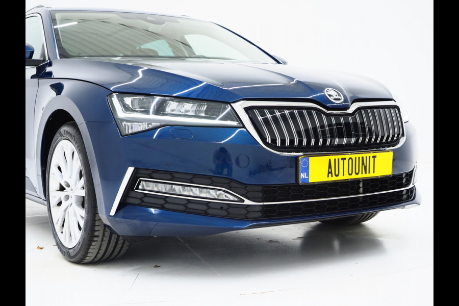 Škoda Superb Combi 1.4 TSI iV Style | Panoramadak | Canton | Trekhaak | 360 | Keyless | Adaptive Cruise | Carplay