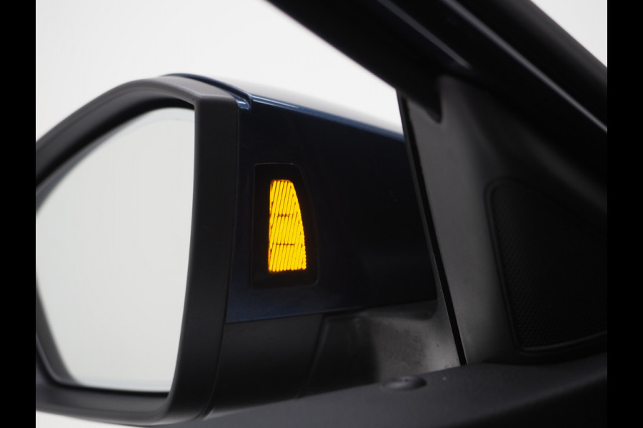 Škoda Superb Combi 1.4 TSI iV Style | Panoramadak | Canton | Trekhaak | 360 | Keyless | Adaptive Cruise | Carplay