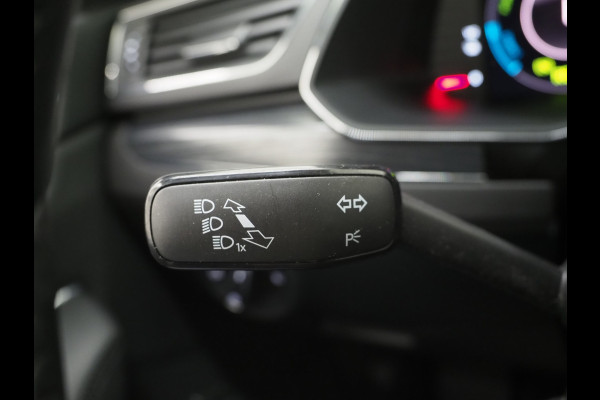 Škoda Superb Combi 1.4 TSI iV Style | Panoramadak | Canton | Trekhaak | 360 | Keyless | Adaptive Cruise | Carplay