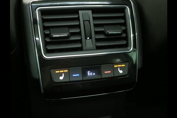 Škoda Superb Combi 1.4 TSI iV Style | Panoramadak | Canton | Trekhaak | 360 | Keyless | Adaptive Cruise | Carplay