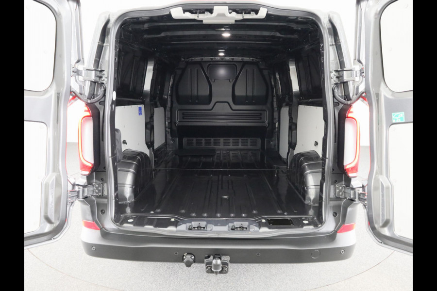 Volkswagen Transporter 2.0 TDI L2H1 30 4MOTION PanAmericana | Trekhaak |