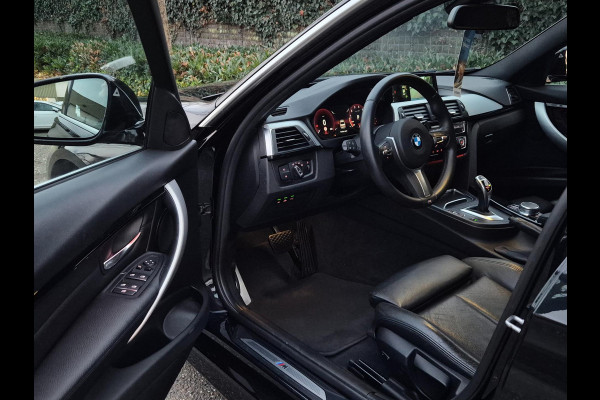 BMW 3-serie 320i M Sport Ed Apple CarPlay Trekhaak Camera Line Assist Shadow Executive