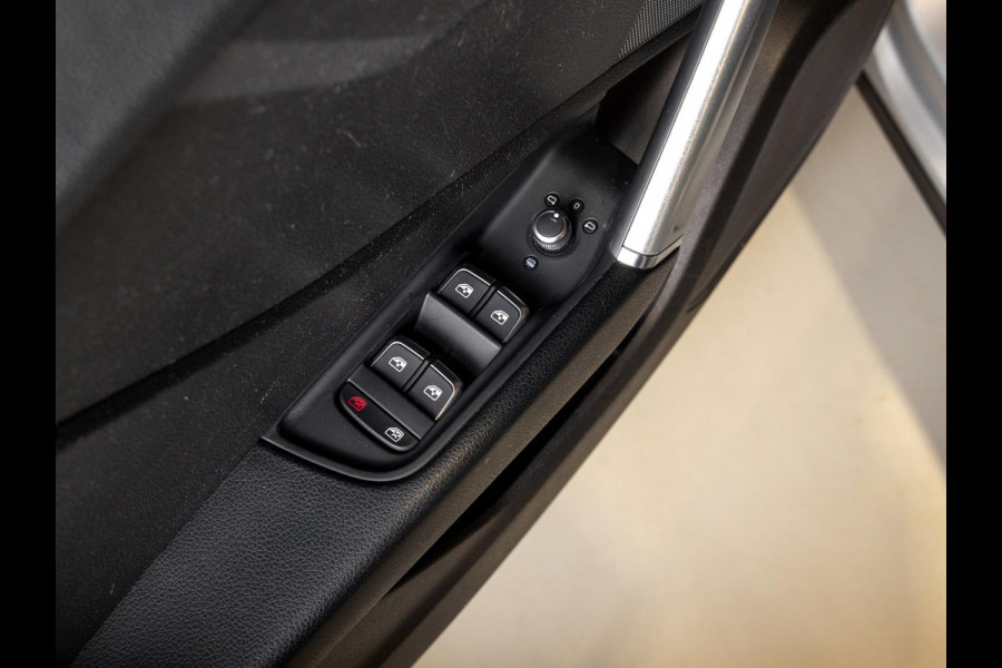 Audi Q2 1.4 TFSI CoD Sport / Virtual cockpit / Apple CarPlay / Stoelverwarming