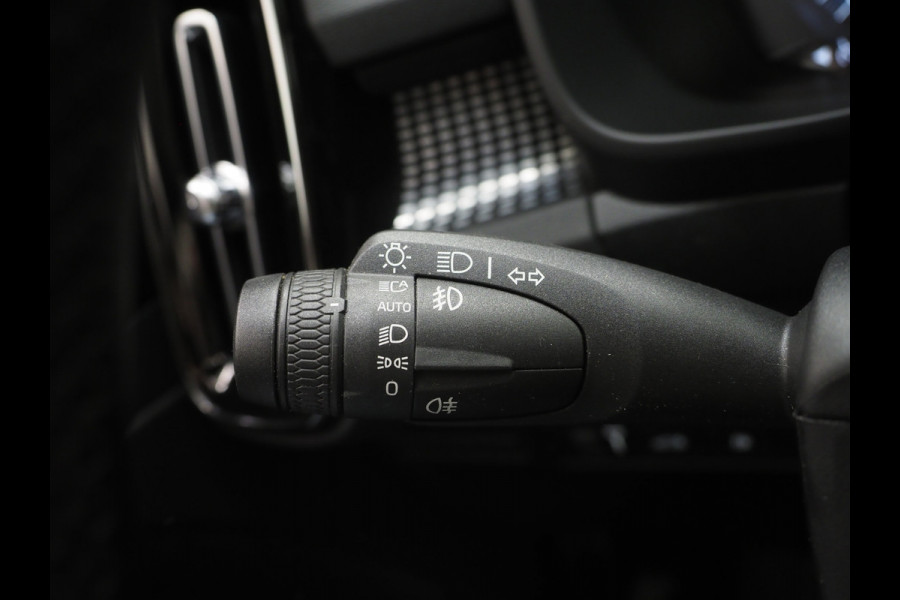Volvo XC40 1.5 T5 Recharge R-Design | Panoramadak | Harman/Kardon | Trekhaak | Leder | Camera | Carplay