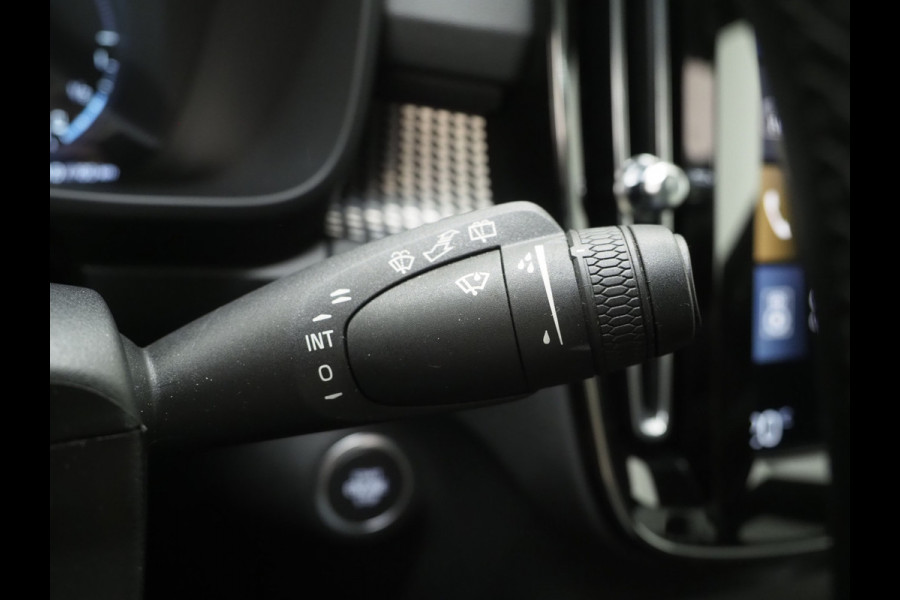 Volvo XC40 1.5 T5 Recharge R-Design | Panoramadak | Harman/Kardon | Trekhaak | Leder | Camera | Carplay