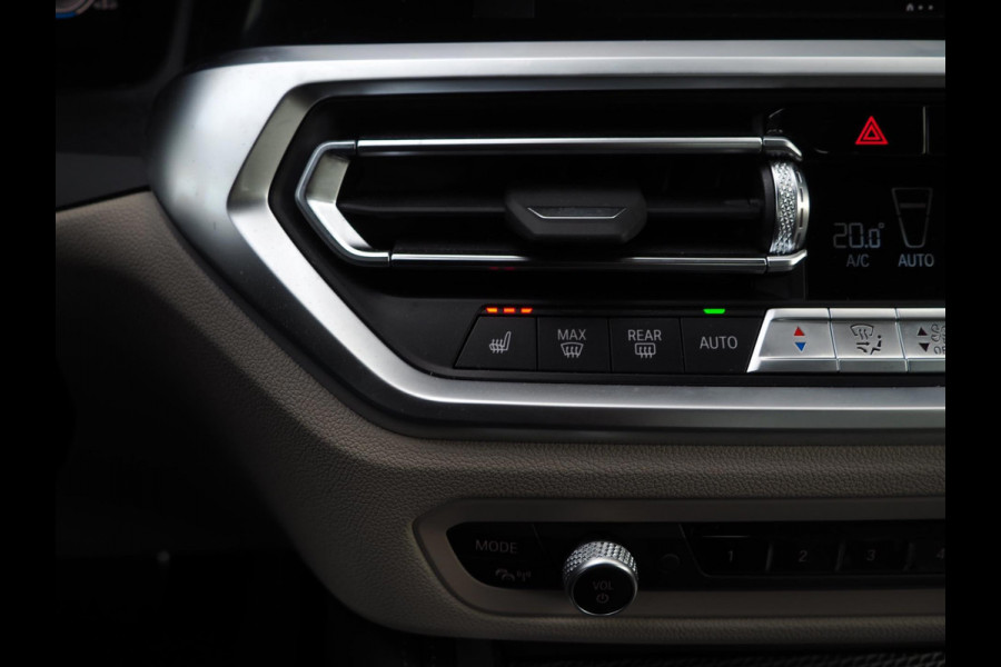 BMW 4 Serie Cabrio 420i High Exec / M-Sport / Laser / Memory / H&K / Keyless / 19" / Stoelverwarming / Carplay / Ambient / Camera