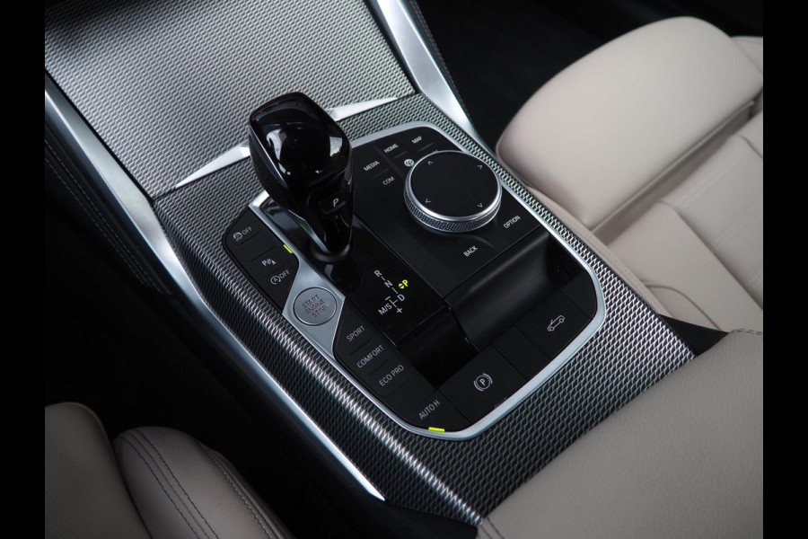 BMW 4 Serie Cabrio 420i High Exec / M-Sport / Laser / Memory / H&K / Keyless / 19" / Stoelverwarming / Carplay / Ambient / Camera