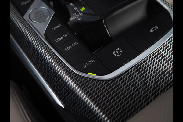 BMW 4 Serie Cabrio 420i High Exec / M-Sport / Laser / Memory / H&K / Keyless / 19" / Stoelverwarming / Carplay / Ambient / Camera