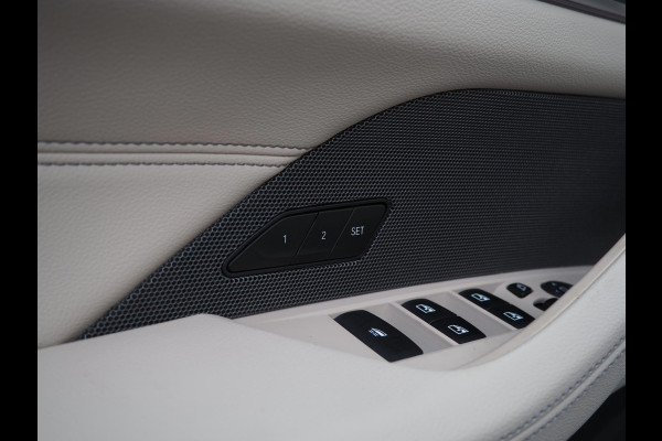 BMW 4 Serie Cabrio 420i High Exec / M-Sport / Laser / Memory / H&K / Keyless / 19" / Stoelverwarming / Carplay / Ambient / Camera