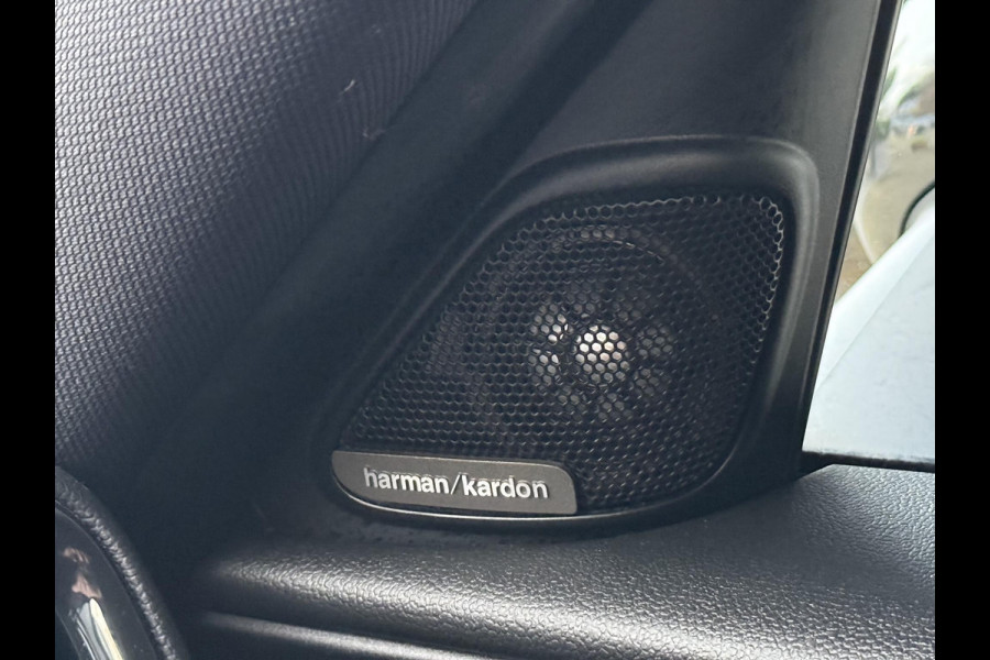 MINI Countryman 1.5 Cooper Pepper | HARMAN KARDON | TREKHAAK | CLIMATE CONTROL | NAVIGATIE |