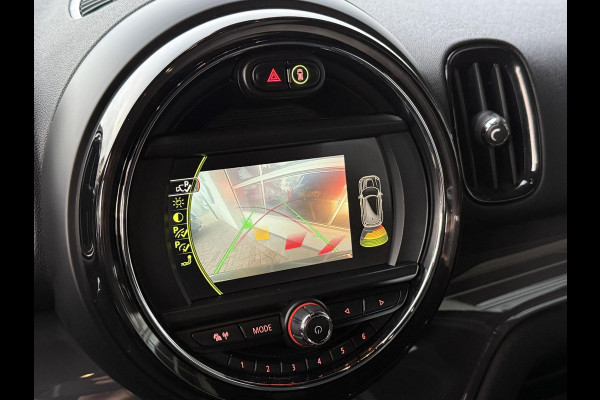 MINI Countryman 1.5 Cooper Pepper | HARMAN KARDON | TREKHAAK | CLIMATE CONTROL | NAVIGATIE |
