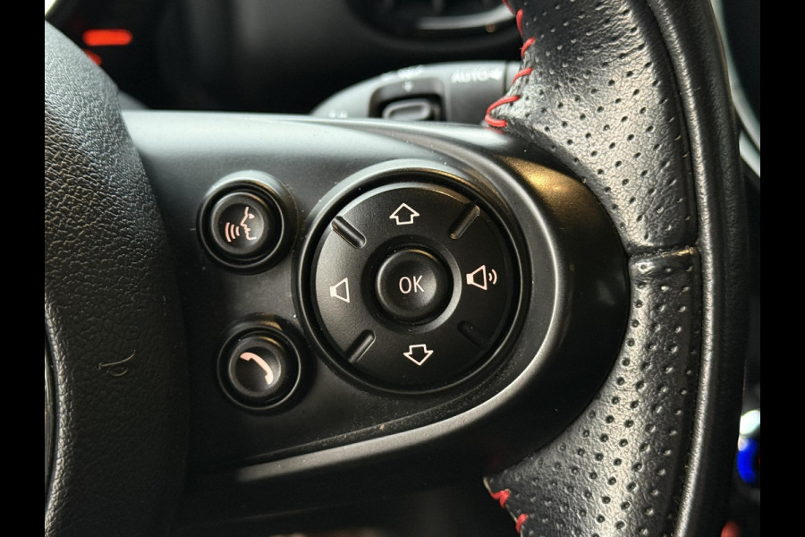 MINI Countryman 1.5 Cooper Pepper | HARMAN KARDON | TREKHAAK | CLIMATE CONTROL | NAVIGATIE |