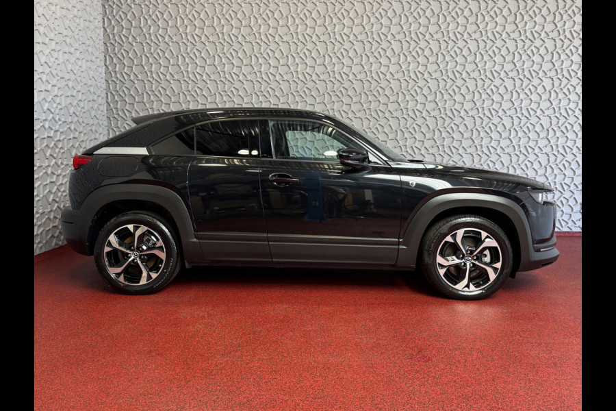 Mazda MX-30 E-SKYACTIV R-EV PHEV 170PK ELEK.STOEL H.U.D. CAMERA LED PLUG IN HYBRID phev