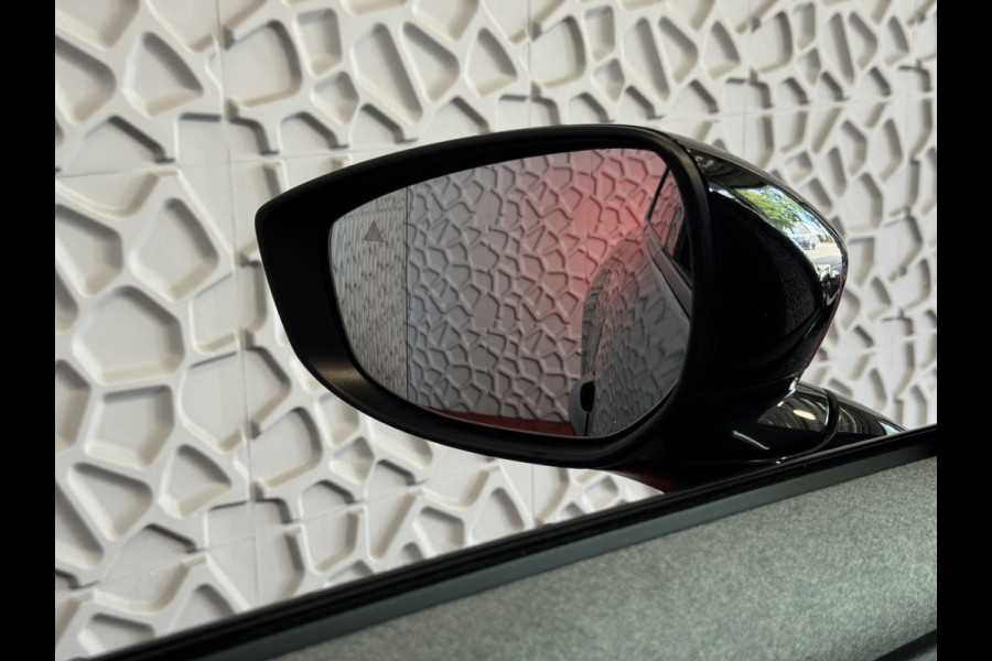 Mazda MX-30 E-SKYACTIV R-EV PHEV 170PK ELEK.STOEL H.U.D. CAMERA LED PLUG IN HYBRID phev