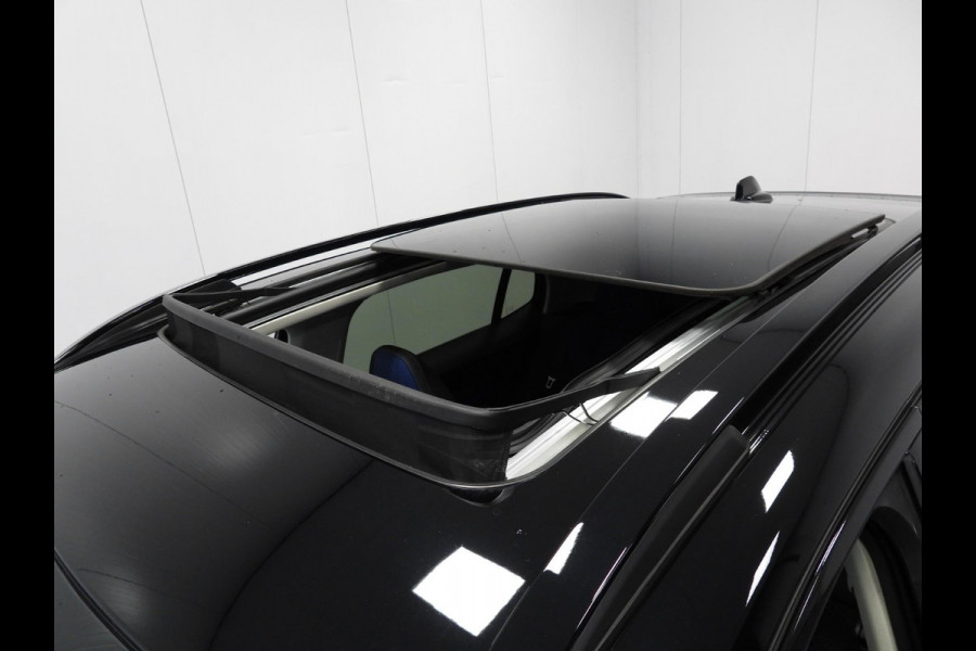 Lynk & Co 01 1.5 PHEV BlackLine NAVI/360CAM/SCHUIFDAK/LED/20"LMV!