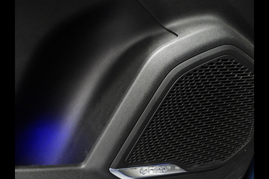 Lynk & Co 01 1.5 PHEV BlackLine NAVI/360CAM/SCHUIFDAK/LED/20"LMV!