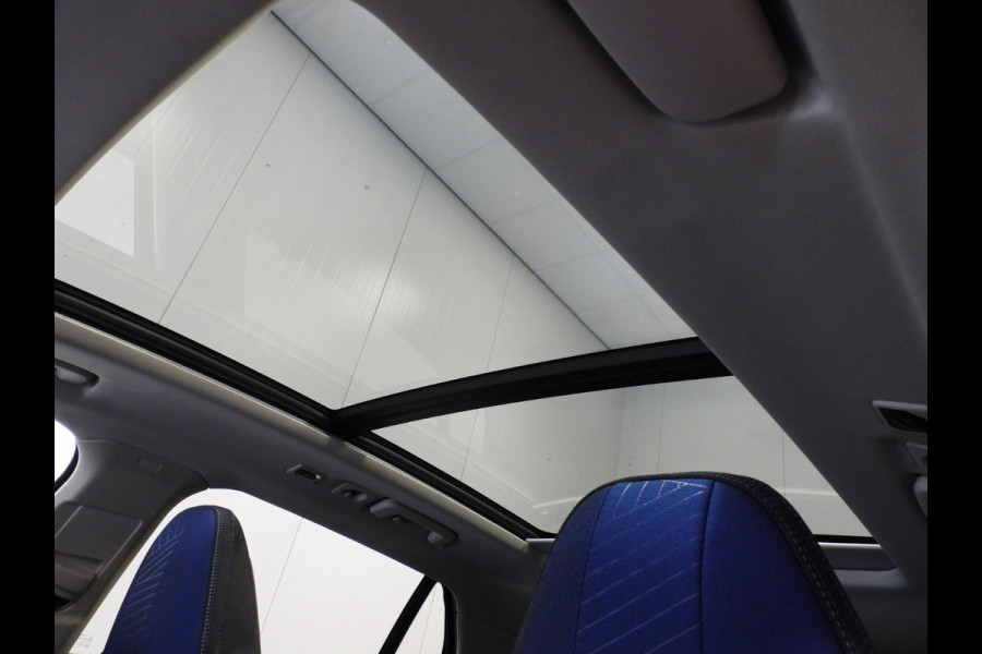 Lynk & Co 01 1.5 PHEV BlackLine NAVI/360CAM/SCHUIFDAK/LED/20"LMV!