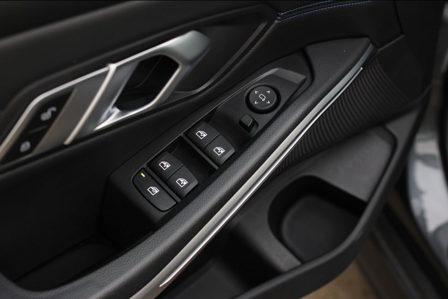 BMW 3-serie 330i M-Sport *Camera*Stoelverwarming*Led*Dealer onderhouden*