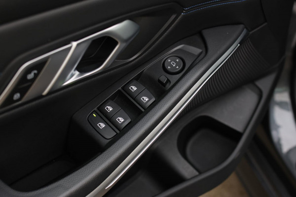 BMW 3-serie 330i M-Sport *Camera*Stoelverwarming*Led*Dealer onderhouden*