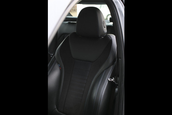 BMW 3-serie 330i M-Sport *Camera*Stoelverwarming*Led*Dealer onderhouden*