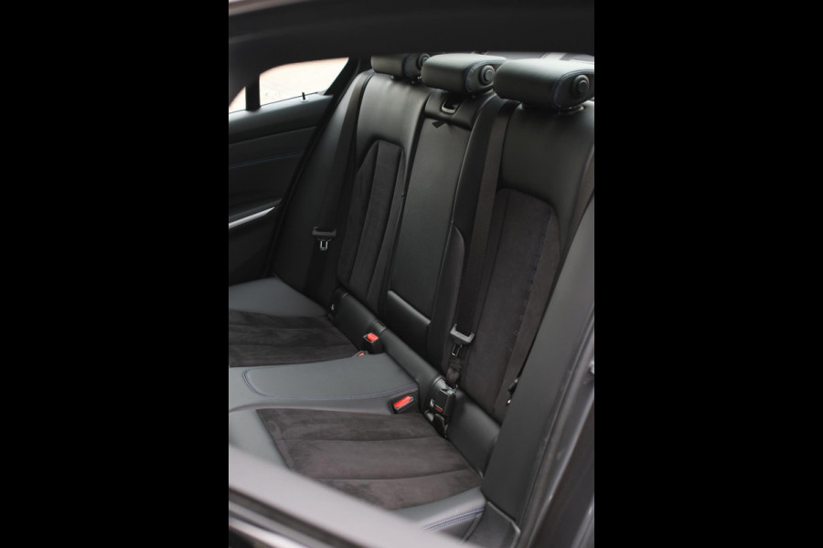 BMW 3-serie 330i M-Sport *Camera*Stoelverwarming*Led*Dealer onderhouden*