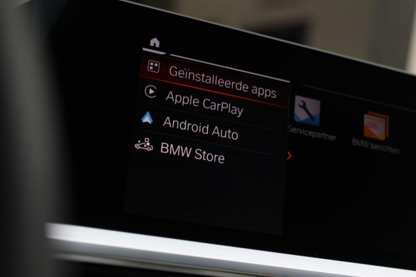 BMW 3-serie 330i M-Sport *Camera*Stoelverwarming*Led*Dealer onderhouden*