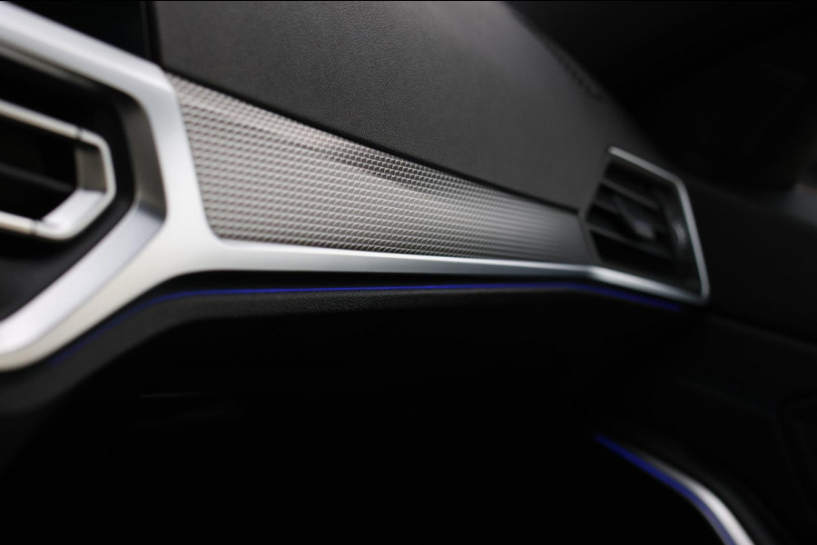 BMW 3-serie 330i M-Sport *Camera*Stoelverwarming*Led*Dealer onderhouden*