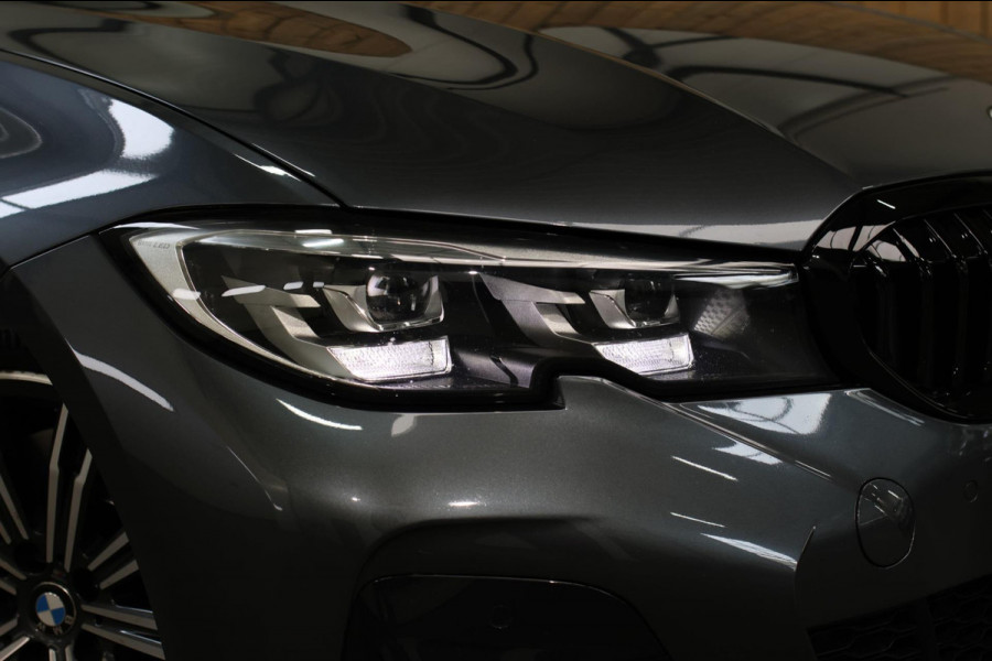 BMW 3-serie 330i M-Sport *Camera*Stoelverwarming*Led*Dealer onderhouden*