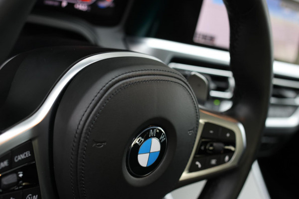 BMW 3-serie 330i M-Sport *Camera*Stoelverwarming*Led*Dealer onderhouden*