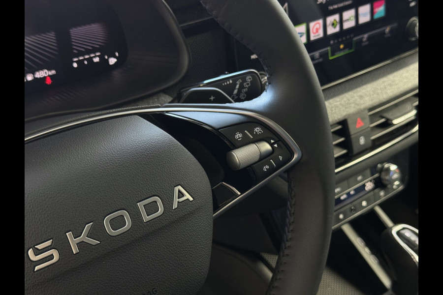 Škoda Kamiq TSI SELECTION 2025 CAMERA STOEL/STUUR ADAP.CRUISE VERW. CARPLAY NAVI VIR.COCKPIT LMV LED Top Auto's Wijchen, altijd 170 Nieuwe en bijna nieuwe Auto's met : Benzine /  PHEV / Plug in hybrid / Hybrid / Mild hybrid / Meerdere uitvoeringen leverbaar , Ambition , Business , Monte Carl