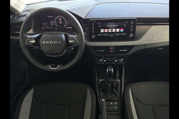 Škoda Kamiq TSI SELECTION 2025 CAMERA STOEL/STUUR ADAP.CRUISE VERW. CARPLAY NAVI VIR.COCKPIT LMV LED Top Auto's Wijchen, altijd 170 Nieuwe en bijna nieuwe Auto's met : Benzine /  PHEV / Plug in hybrid / Hybrid / Mild hybrid / Meerdere uitvoeringen leverbaar , Ambition , Business , Monte Carl