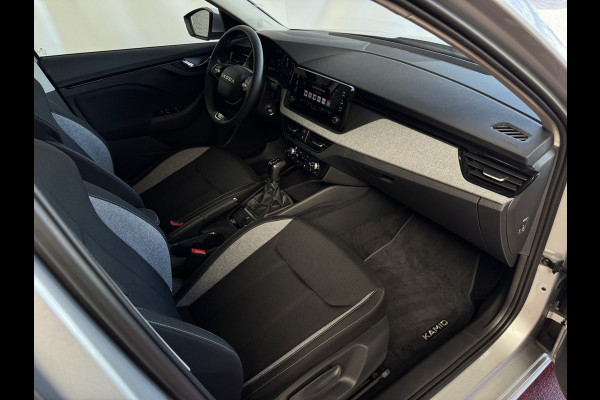 Škoda Kamiq TSI SELECTION 2025 CAMERA STOEL/STUUR ADAP.CRUISE VERW. CARPLAY NAVI VIR.COCKPIT LMV LED Top Auto's Wijchen, altijd 170 Nieuwe en bijna nieuwe Auto's met : Benzine /  PHEV / Plug in hybrid / Hybrid / Mild hybrid / Meerdere uitvoeringen leverbaar , Ambition , Business , Monte Carl