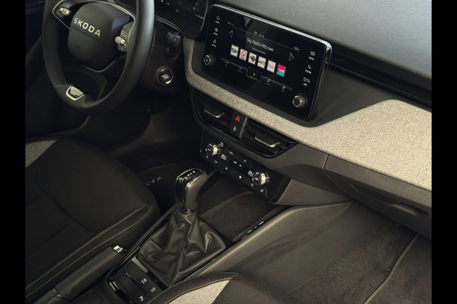 Škoda Kamiq TSI SELECTION 2025 CAMERA STOEL/STUUR ADAP.CRUISE VERW. CARPLAY NAVI VIR.COCKPIT LMV LED Top Auto's Wijchen, altijd 170 Nieuwe en bijna nieuwe Auto's met : Benzine /  PHEV / Plug in hybrid / Hybrid / Mild hybrid / Meerdere uitvoeringen leverbaar , Ambition , Business , Monte Carl