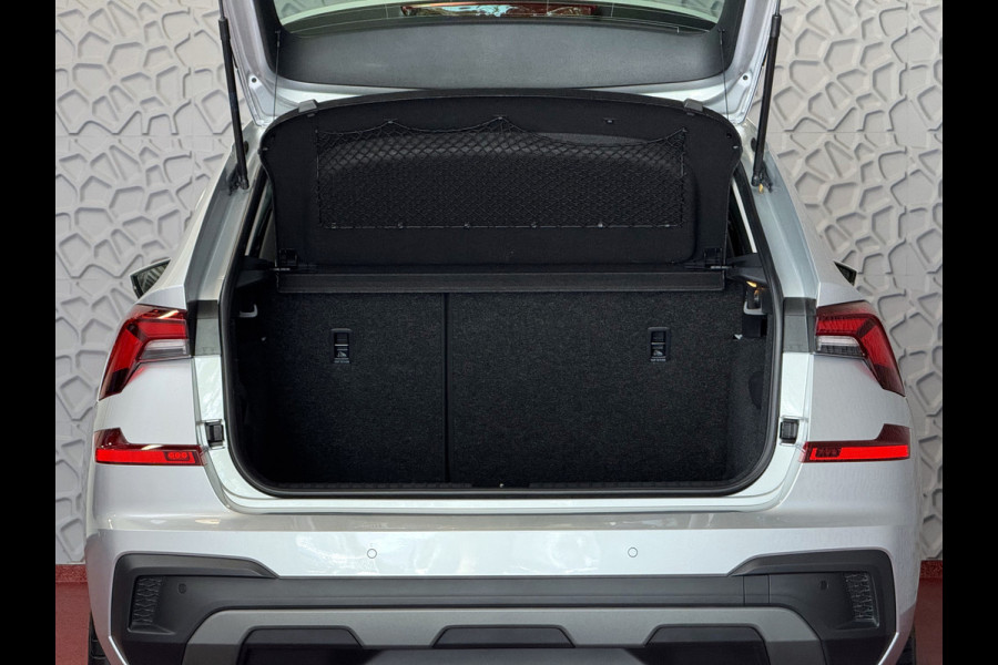 Škoda Kamiq TSI SELECTION 2025 CAMERA STOEL/STUUR ADAP.CRUISE VERW. CARPLAY NAVI VIR.COCKPIT LMV LED Top Auto's Wijchen, altijd 170 Nieuwe en bijna nieuwe Auto's met : Benzine /  PHEV / Plug in hybrid / Hybrid / Mild hybrid / Meerdere uitvoeringen leverbaar , Ambition , Business , Monte Carl