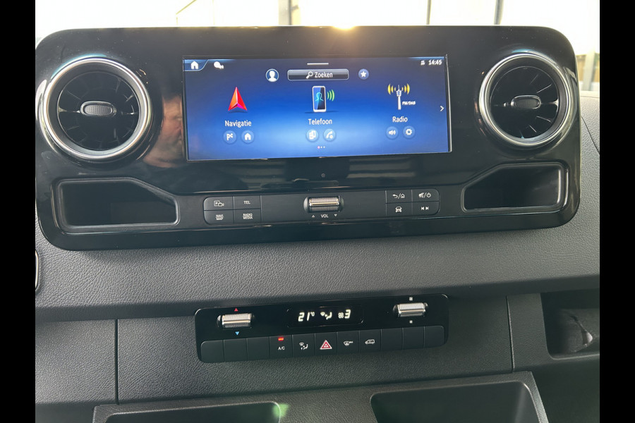 Mercedes-Benz Sprinter 317 CDI L2 H2 Pro LED / MBUX / Navigatie / Camera / Parkeersensoren / Cruise control / Airco / 270 Graden achterdeuren