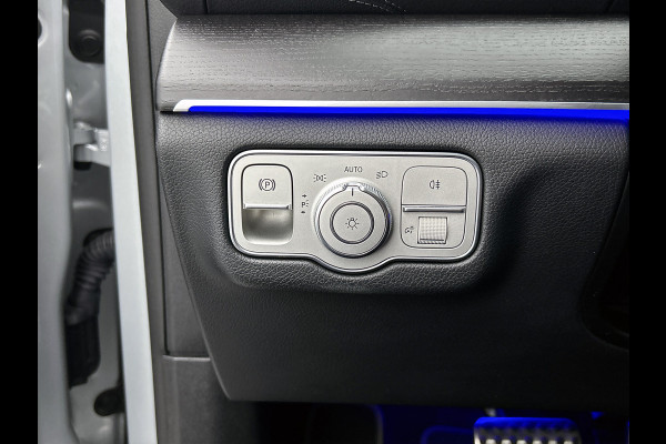 Mercedes-Benz GLE Coupe 350 e 4MATIC AMG line Panoramadak | Multispaaks lichtmetalen velgen | Navigatie | parking support | alarm | Inclusief 24 maanden MB Certified garantie voor Europa.